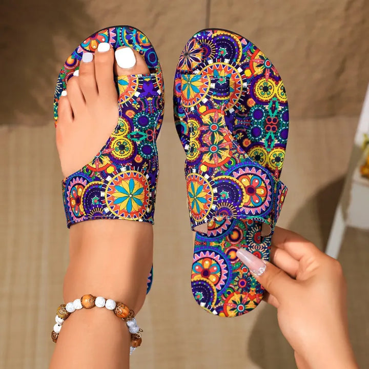 Women's Plus Size Roman Style Slippers Ethnic Pattern Flat Sandals