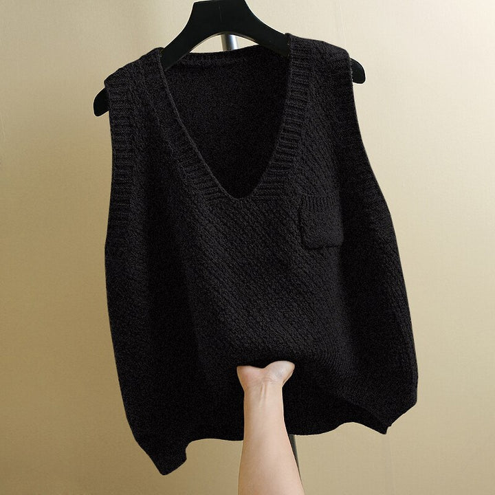 Lumir™ Wool-Blend Vest – Classic Comfort Meets Modern Elegance | Shop Yours Today