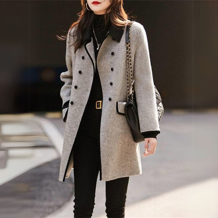 Zenaida  | Elegant long women's coat with button closure