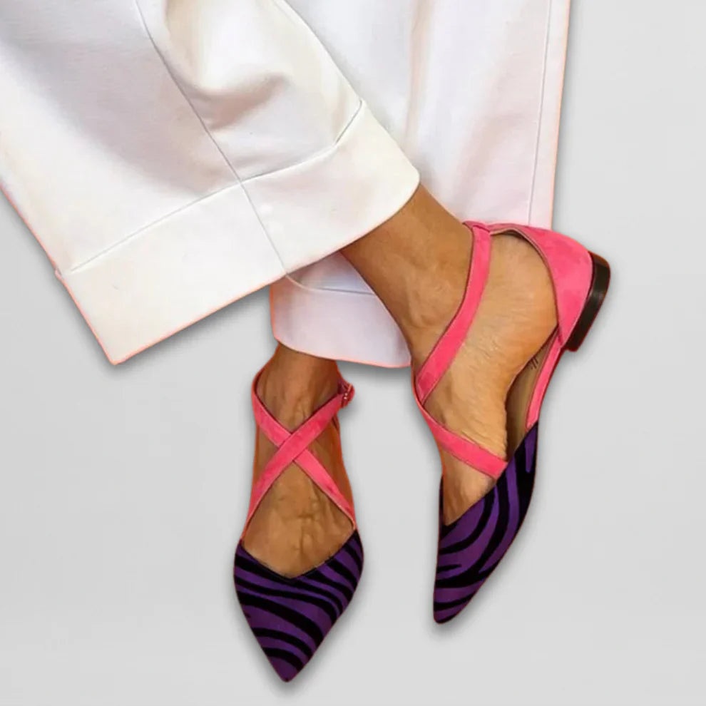 Women’s Zebra Pattern Pointed Toe Flat Sandals – Summer Striped Elegance
