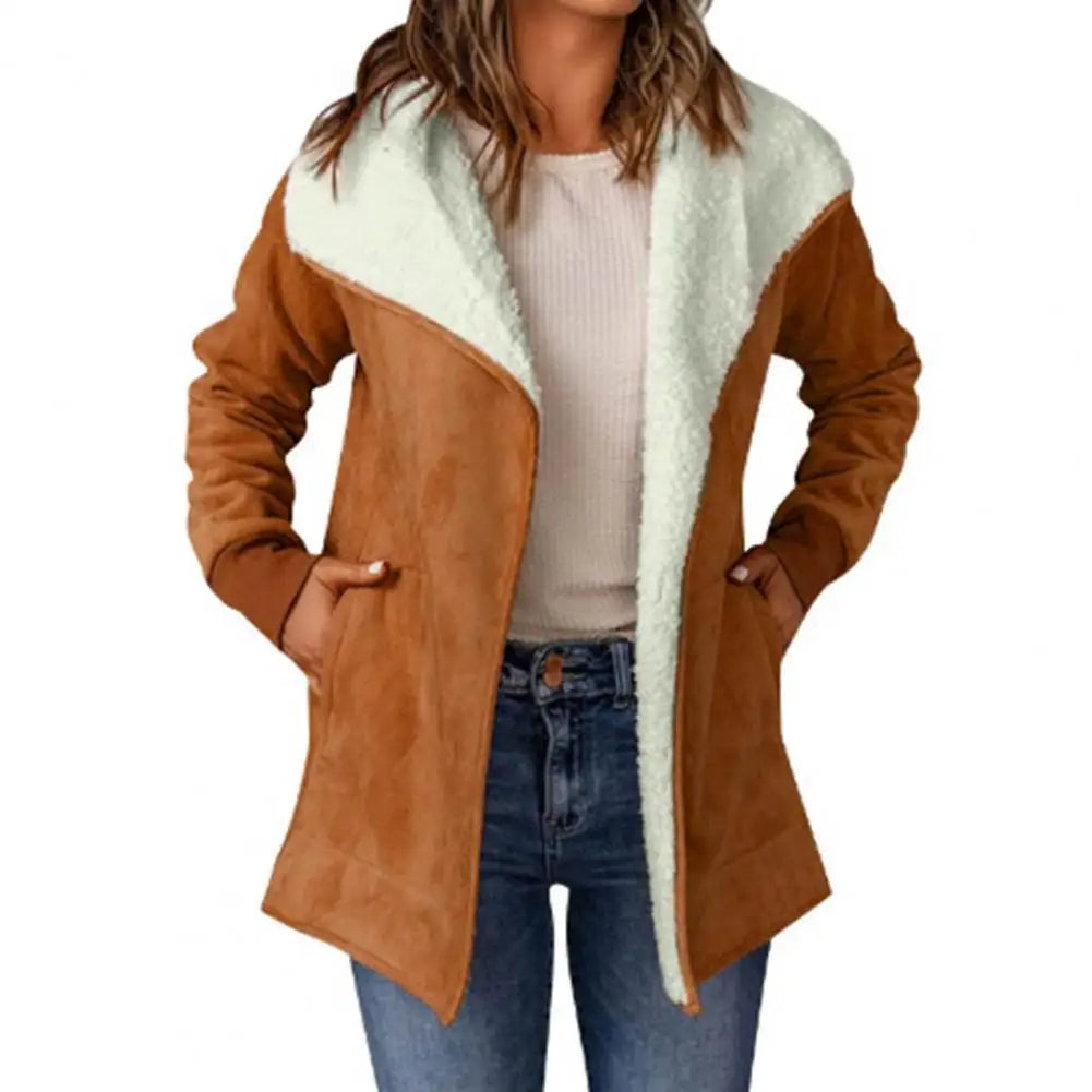 Matilde | Luxurious plush coat: Winter Edition
