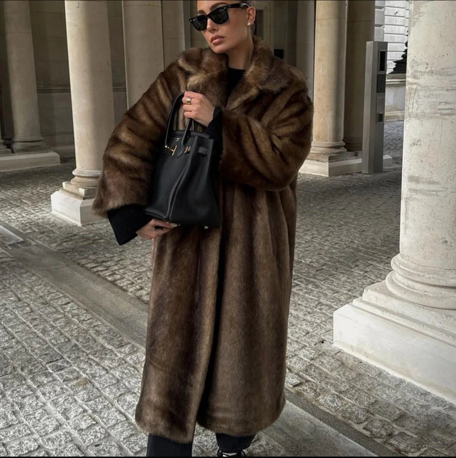 Marta | Long fur coat