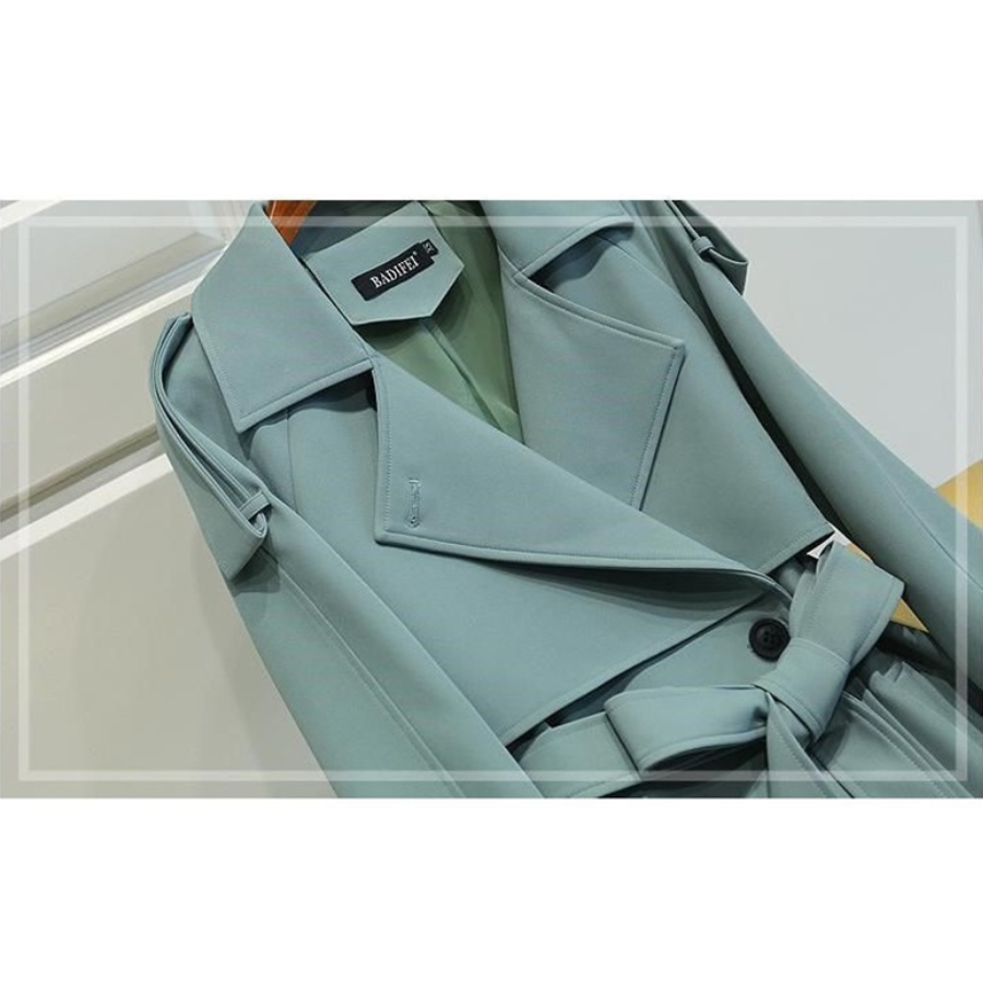 Rita | Versatile and comfortable winter coat.