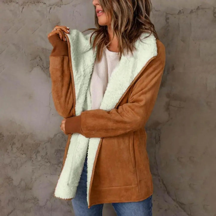Matilde | Luxurious plush coat: Winter Edition