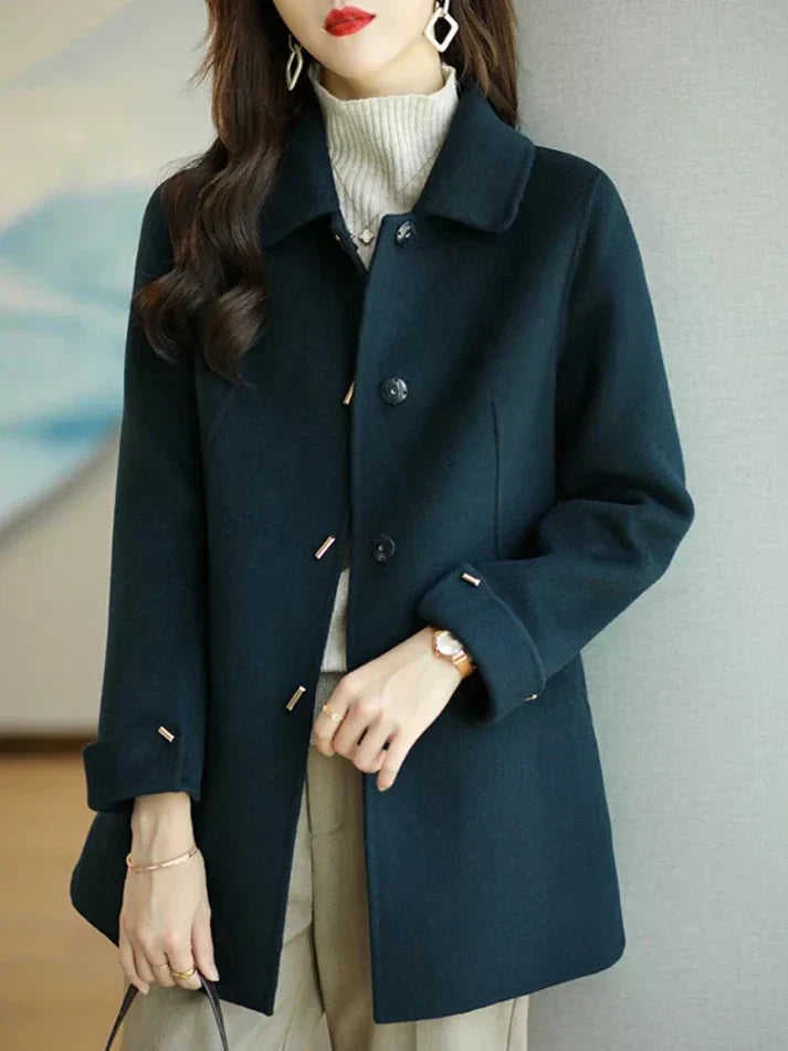 Adriana | Elegant and casual winter coat