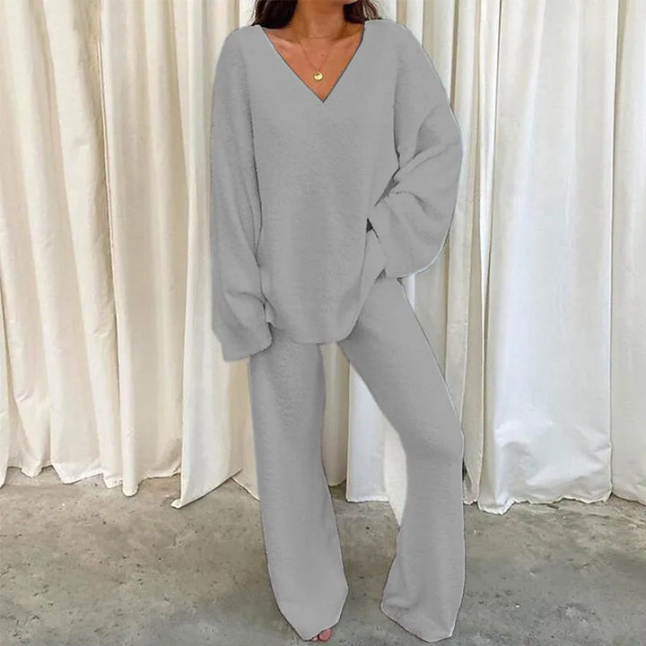 Arelis™ Two-Piece Lounge Set – Cozy Elegance for Home & Beyond | Shop Yours Today