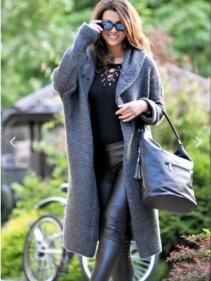 Nelly | Elegant knee-length women's coat