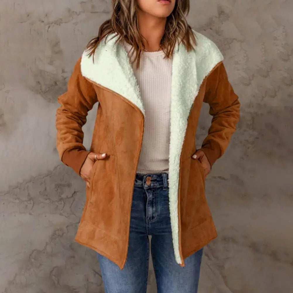 Matilde | Luxurious plush coat: Winter Edition