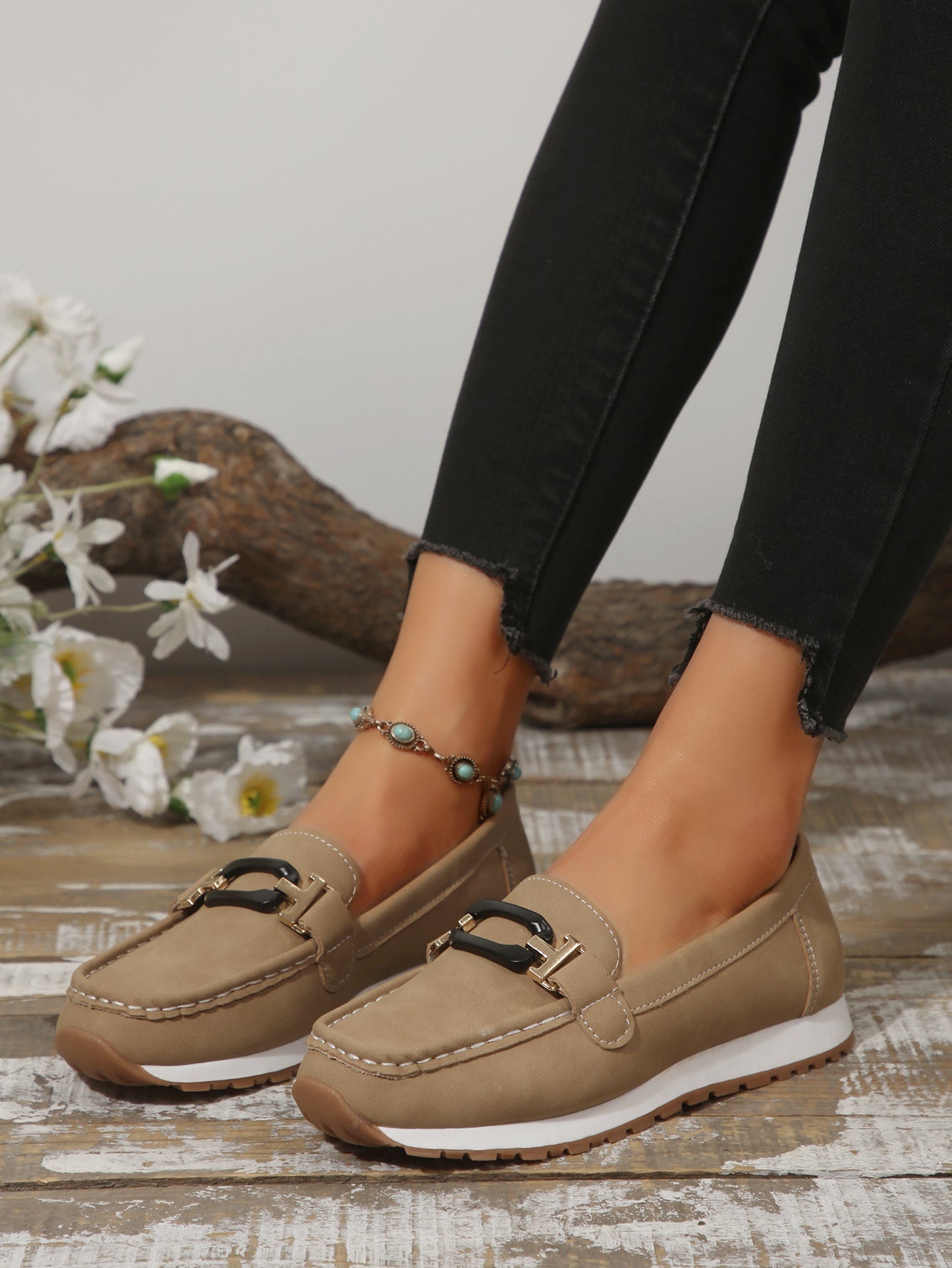 Women's Slip-On Shoes with Chain Detail and Cushioned Sole