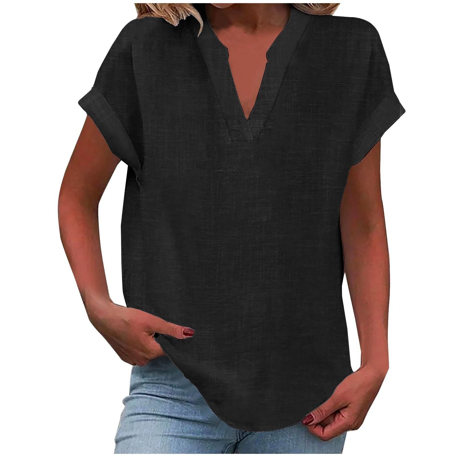 Xavina – Relaxed V-Neck Blouse