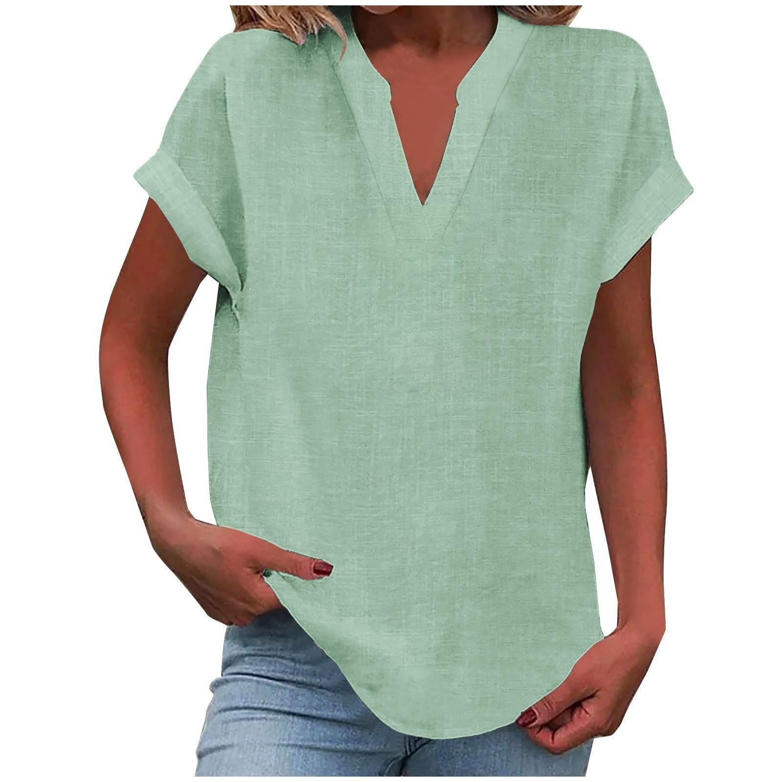 Xavina – Relaxed V-Neck Blouse