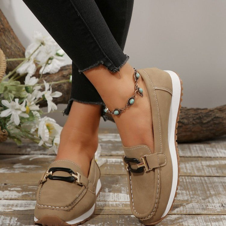 Women's Slip-On Shoes with Chain Detail and Cushioned Sole