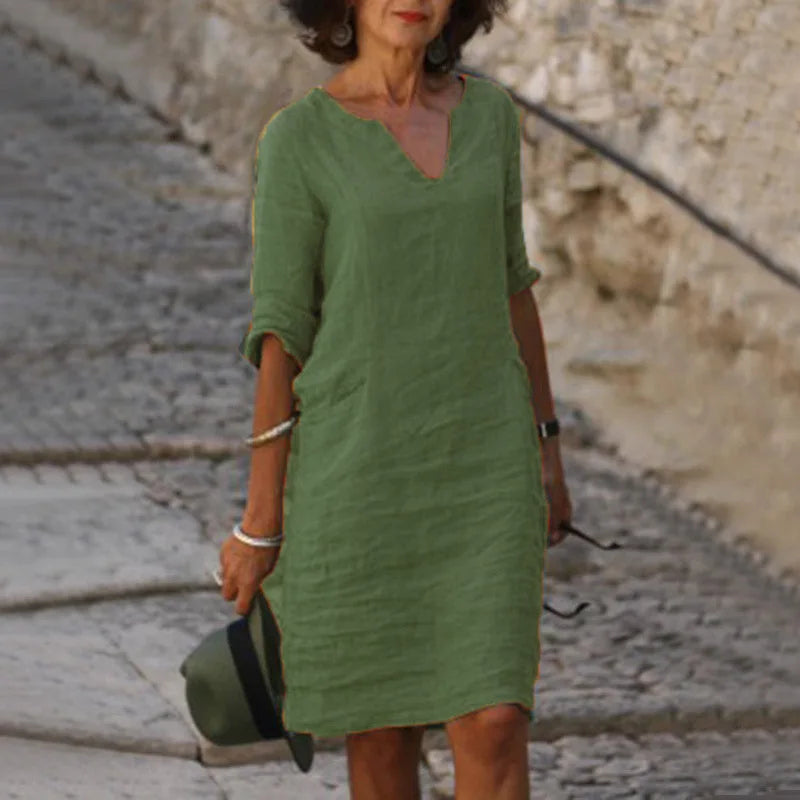 Delaney – V-Neck Casual Dress