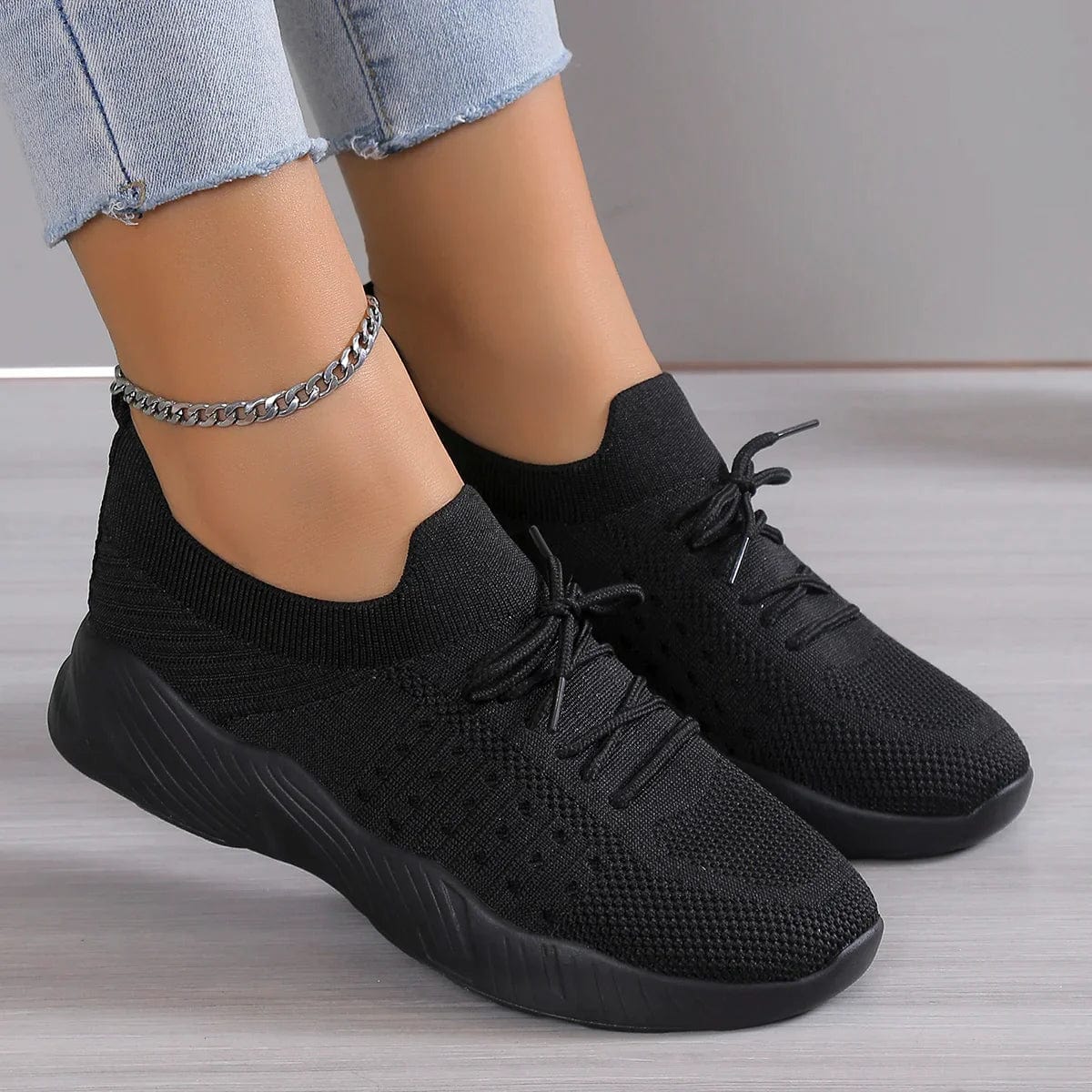 Women’s Cushioned Knit Sneakers – Lightweight Lace-Up Walking Shoes