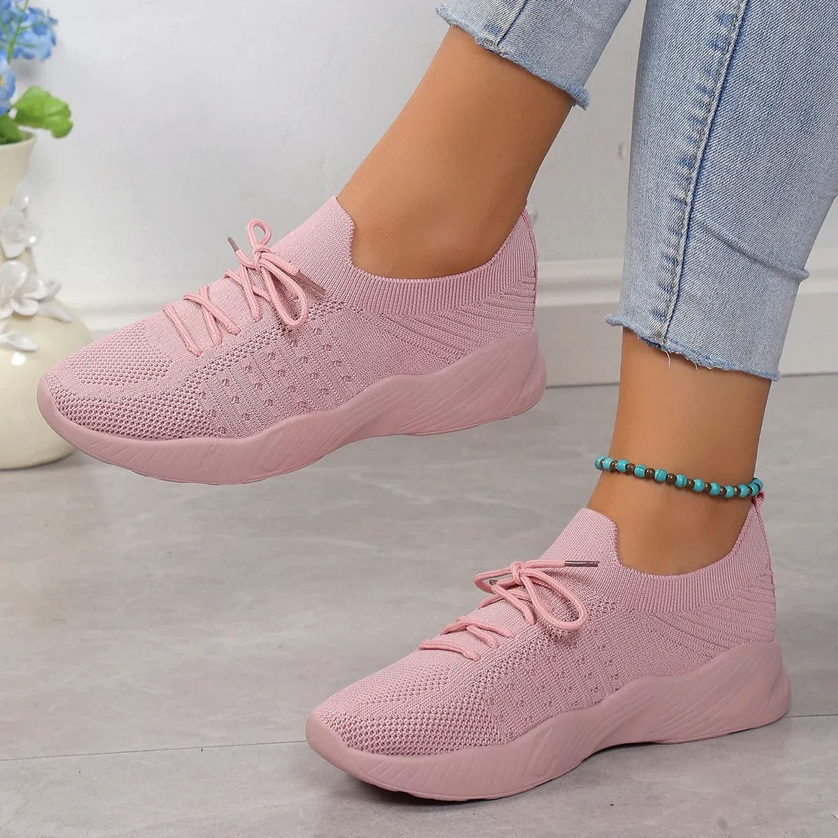 Women’s Cushioned Knit Sneakers – Lightweight Lace-Up Walking Shoes