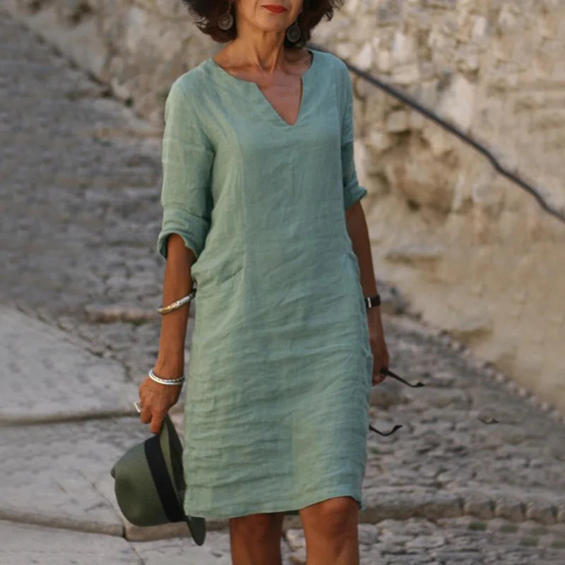 Delaney – V-Neck Casual Dress