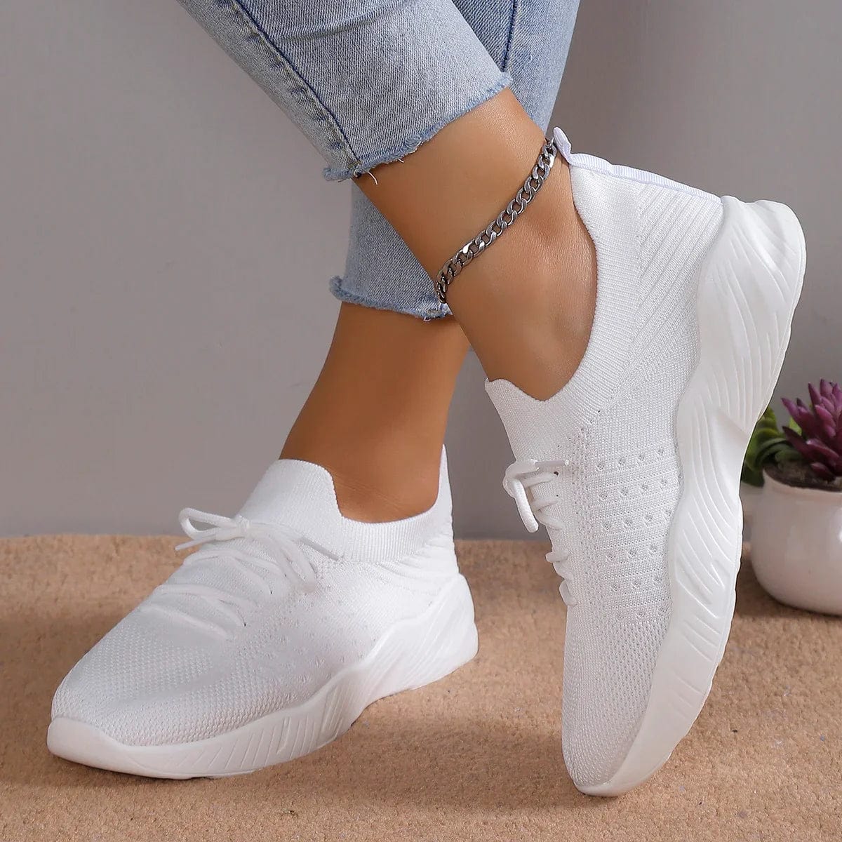Women’s Cushioned Knit Sneakers – Lightweight Lace-Up Walking Shoes