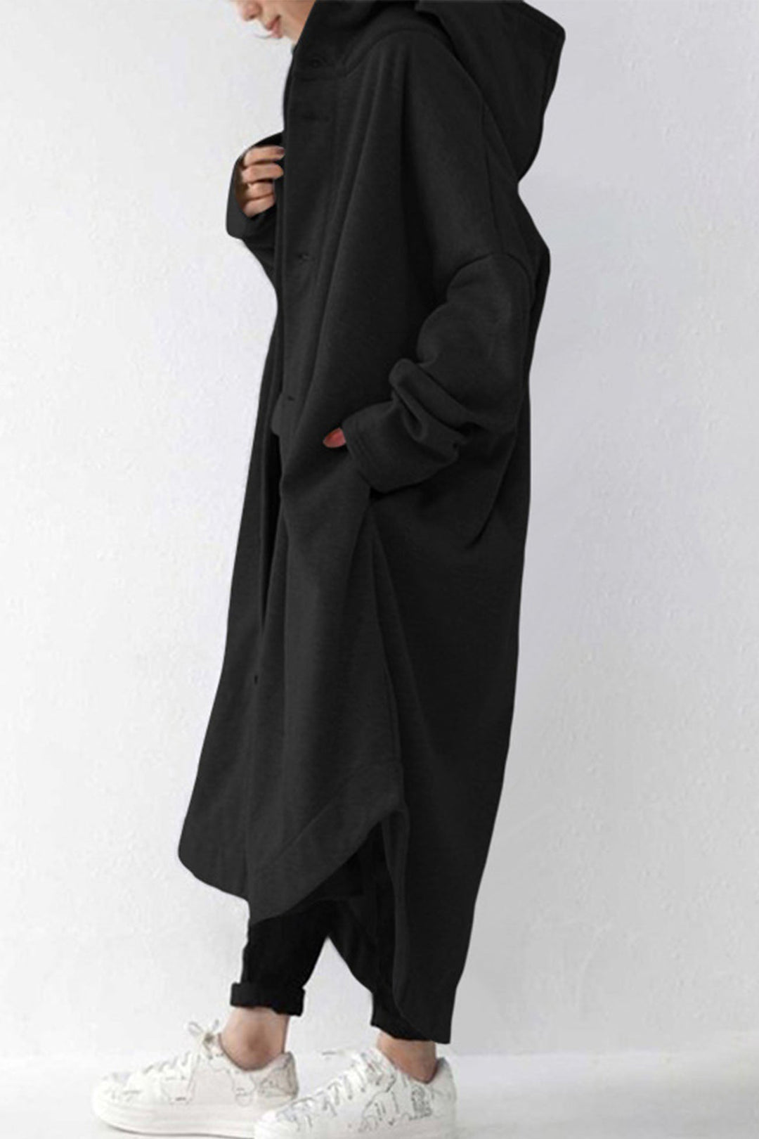 Mariana | Buttoned coat with hooded pocket