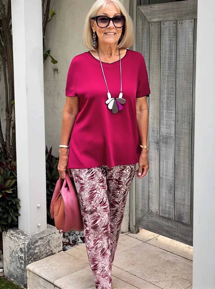 AVALISSE – RELAXED FIT HOLIDAY OUTFIT SET