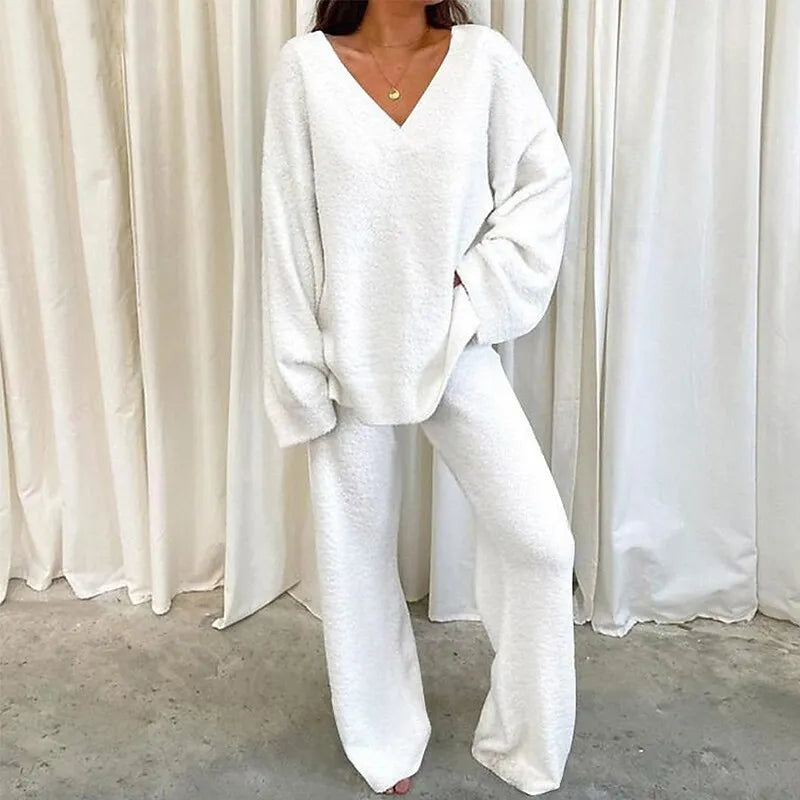 Arelis™ Two-Piece Lounge Set – Cozy Elegance for Home & Beyond | Shop Yours Today