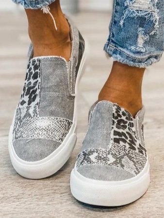 Women's Pain-Relieving Loafers