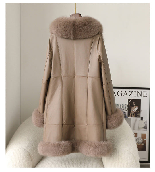 Mariola | Classic and comfortable winter coat